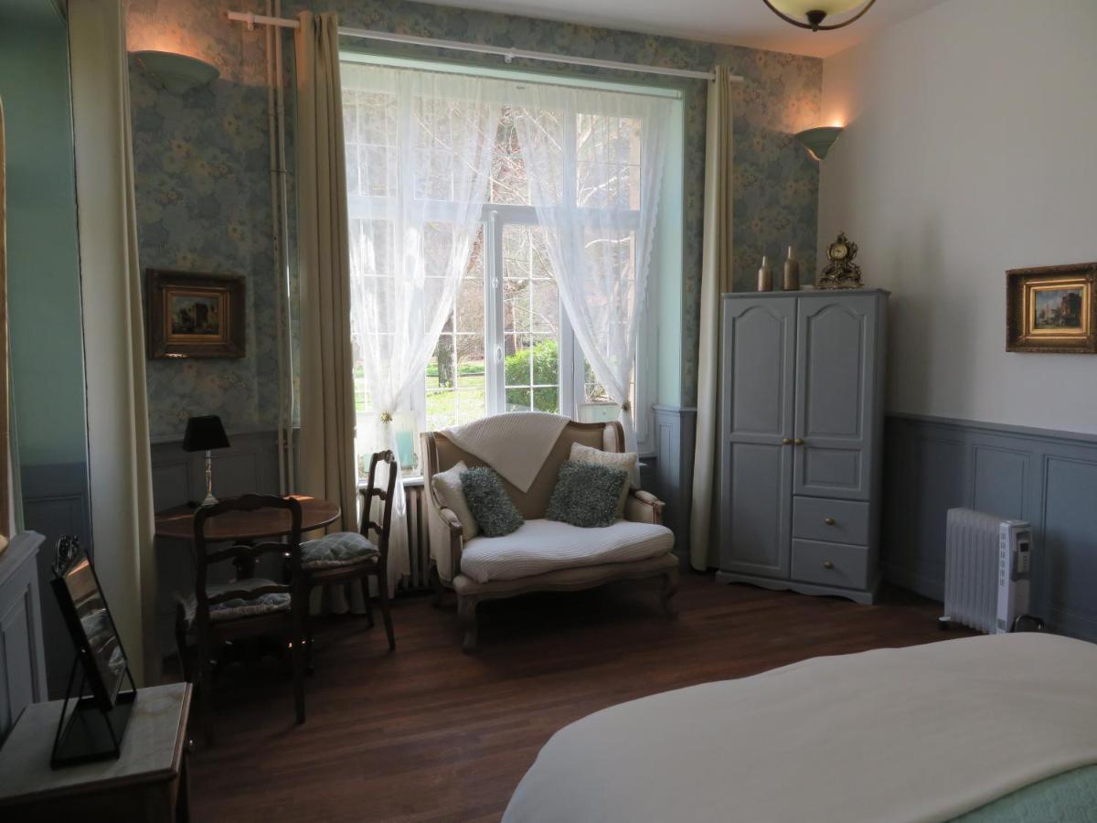 Chambres D'Hotes Chateau De Viviez Exteriér fotografie