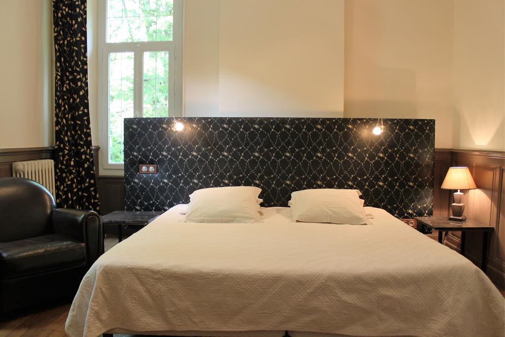Chambres D'Hotes Chateau De Viviez Exteriér fotografie