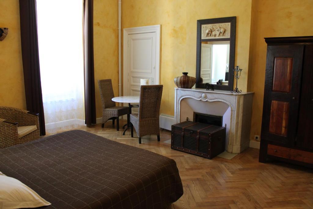 Chambres D'Hotes Chateau De Viviez Exteriér fotografie
